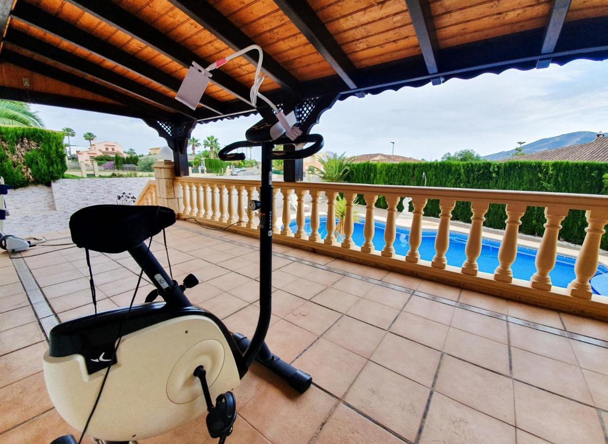 Villa Tres Palmeras muy cerca de Albir y Benidorm L'Alfas del Pi Exterior foto