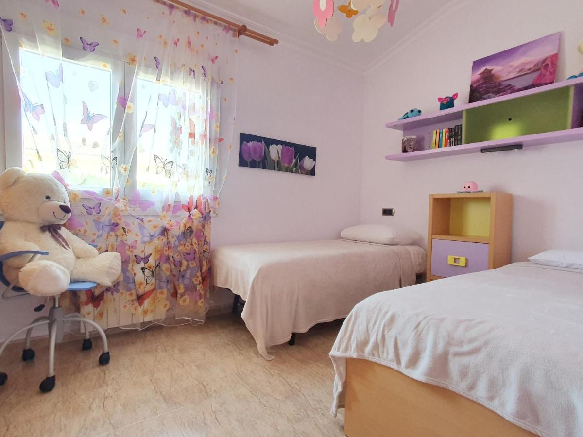 Villa Tres Palmeras muy cerca de Albir y Benidorm L'Alfas del Pi Exterior foto